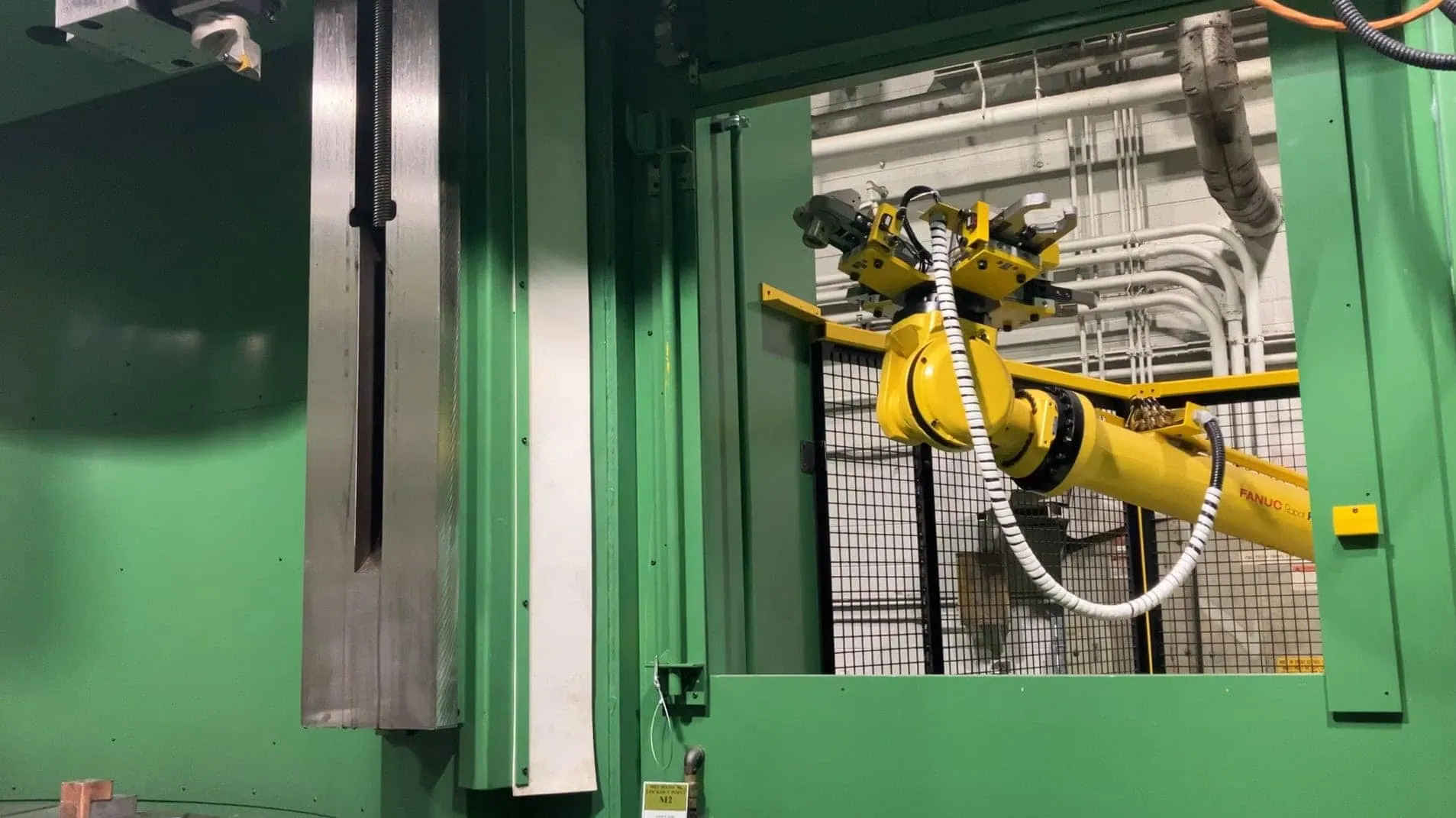 Dual Robot Dual Robot